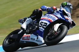 Superbike Phillip Island: Yamaha, risolto il chattering, ma...