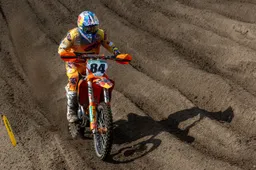 MXGP Arnhem: Herlings un mostro in Gara 1, Cairoli 15°