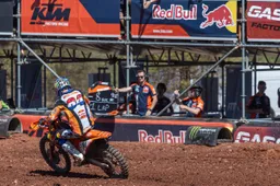 KTM in sovrabbondanza di piloti per il Mondiale Motocross