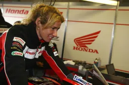 Il ritorno di Jenny Tinmouth nel BSB: correrà nella Stock 1000