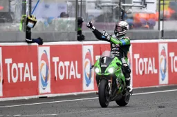 Kawasaki SRC supera le avversità e sale sul podio a Le Mans