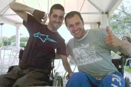 Superbike: prima immagine di Joan Lascorz dopo l'incidente