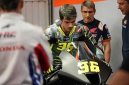 MotoGP, Joan Mir chiama Marc Marquez: "Spingiamo nella stessa direzione"