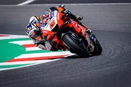 MotoGP, Johann Zarco: "La moto si muoveva tanto, ho perso forza"