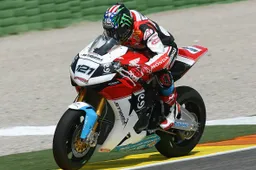 Superbike: John Hopkins vuole raggiungere il podio al più presto