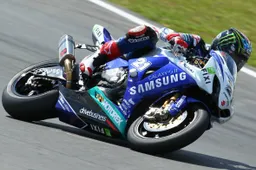 BSB Snetterton Gara 1: vince John Hopkins su Tommy Hill