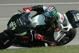 AMA: al via i test collettivi di Fontana, Hopkins presente