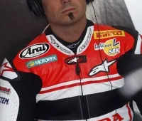 Superbike Valencia: John Hopkins non brilla alla prima uscita