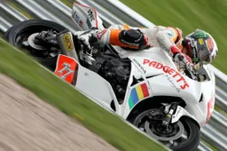 Road Racing: dopo il TT, John McGuinness di nuovo in pista nel British Superstock