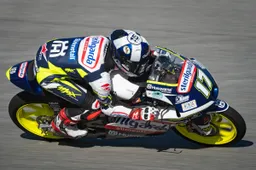 Moto3 Silverstone, Prove 2: John McPhee gioca in casa, 4 italiani in top 14