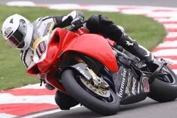 BSB: Jon Kirkham guarda positivamente ad Oulton Park