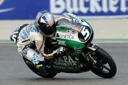 125cc: esordio con vittoria per Jonas Folger con la RSA