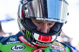 Superbike, Jonathan Rea respinge le accuse: "E' ignorante e irrispettoso"
