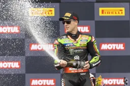 Superbike Estoril, Jonathan Rea che magia! Alvaro Bautista si inchina