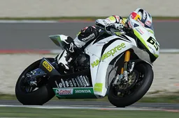 Superbike Assen Gara 2: fantastica doppietta di Jonathan Rea