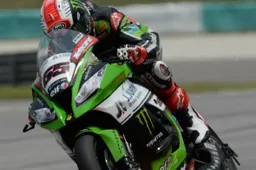 Superbike Sepang Gara 1: ancora Rea, Biaggi sul podio