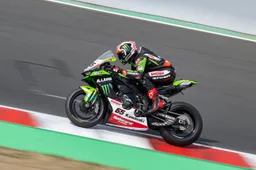 Superbike: Jonathan Rea deluso fa il filosofo "A volte bisogna cedere"