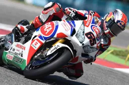 Superbike Imola Superpole: Jonathan Rea torna in pole