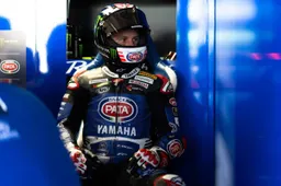 Superbike, Jonathan Rea-Yamaha: il campione spiega i suoi problemi