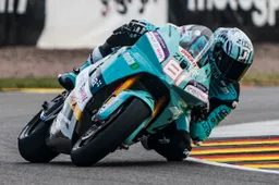 MotoE Sachsenring: Jordi Torres arraffa la pole su pista bagnata
