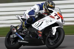 IDM Superbike: primo test per Jorg Teuchert con Wilbers BMW Racing