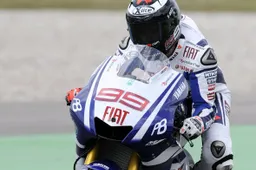 MotoGP Assen Prove Libere 2: duello tra Lorenzo e Stoner