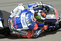 MotoGP Brno Prove 1: Jorge Lorenzo torna al comando