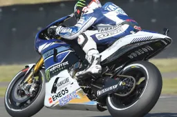 Jorge Lorenzo: "Ci manca ancora qualcosa per star davanti"