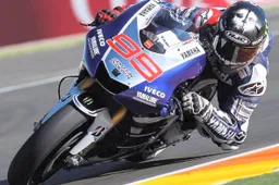 Lorenzo: "Il "contatto" con Marquez? E' stato uno scherzo..."