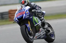 MotoGP: Test Sepang 1, Jorge Lorenzo sotto il muro del 2'00"