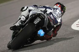 MotoGP Losail Qualifiche: Lorenzo su Crutchlow, Dovizioso sfiora la prima fila con la Ducati, 7° Rossi