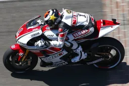 MotoGP: Jorge Lorenzo "Tanti problemi questa mattina"