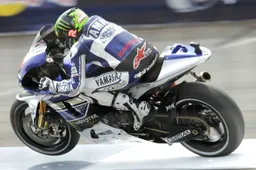 Jorge Lorenzo: "La clavicola? Va meglio, quasi al 100 %"