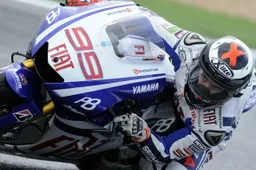 MotoGP: la griglia di partenza di Estoril, Lorenzo in pole