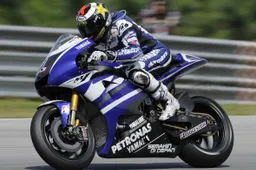 MotoGP: Jorge Lorenzo "Rispetto ai rivali siamo indietro"