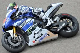 MotoGP Sachsenring Prove 1: Lorenzo, Pedrosa, Rossi