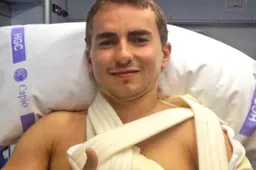 Operazione riuscita per Jorge Lorenzo a Barcellona