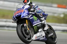 MotoGP Brno Warm Up: Jorge Lorenzo velocissimo
