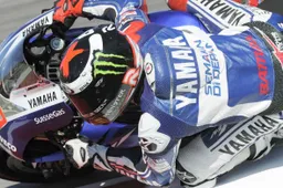 MotoGP Misano Warm Up: Lorenzo 1°, a terra Marquez