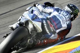 Jorge Lorenzo operato alla clavicola sinistra e al pollice destro