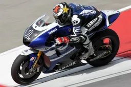 MotoGP: Yamaha svela il 21 febbraio la livrea 2011