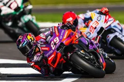 MotoGP, Jorge Martin: "Marquez? Non posso controllarlo"