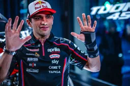 MotoGP, Jorge Martin riappare in pubblico: il messaggio ai tifosi Aprilia