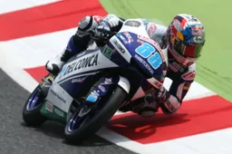 Moto3 Catalunya Warm Up Jorge Martin con vantaggio
