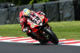 BSB Oulton Park Prove 2: Josh Brookes da record