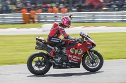 BSB Oulton Park Gara 2: Josh Brookes e Ducati doppia-doppietta