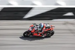 Ducati in pole provvisoria alla Daytona 200 2023