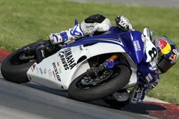Daytona SportBike: Josh Herrin rinnova con Graves Yamaha