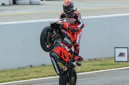 La Ducati V2 che vince corre nel MotoAmerica