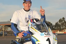 ASBK: Josh Waters Campione 2012 con Suzuki Australia